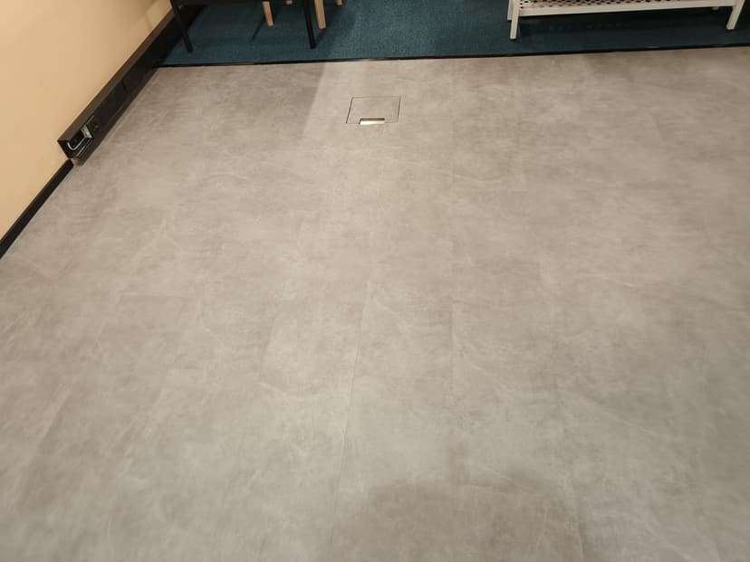 Hertsi nuorisotilan lattiaremontti - Image 7