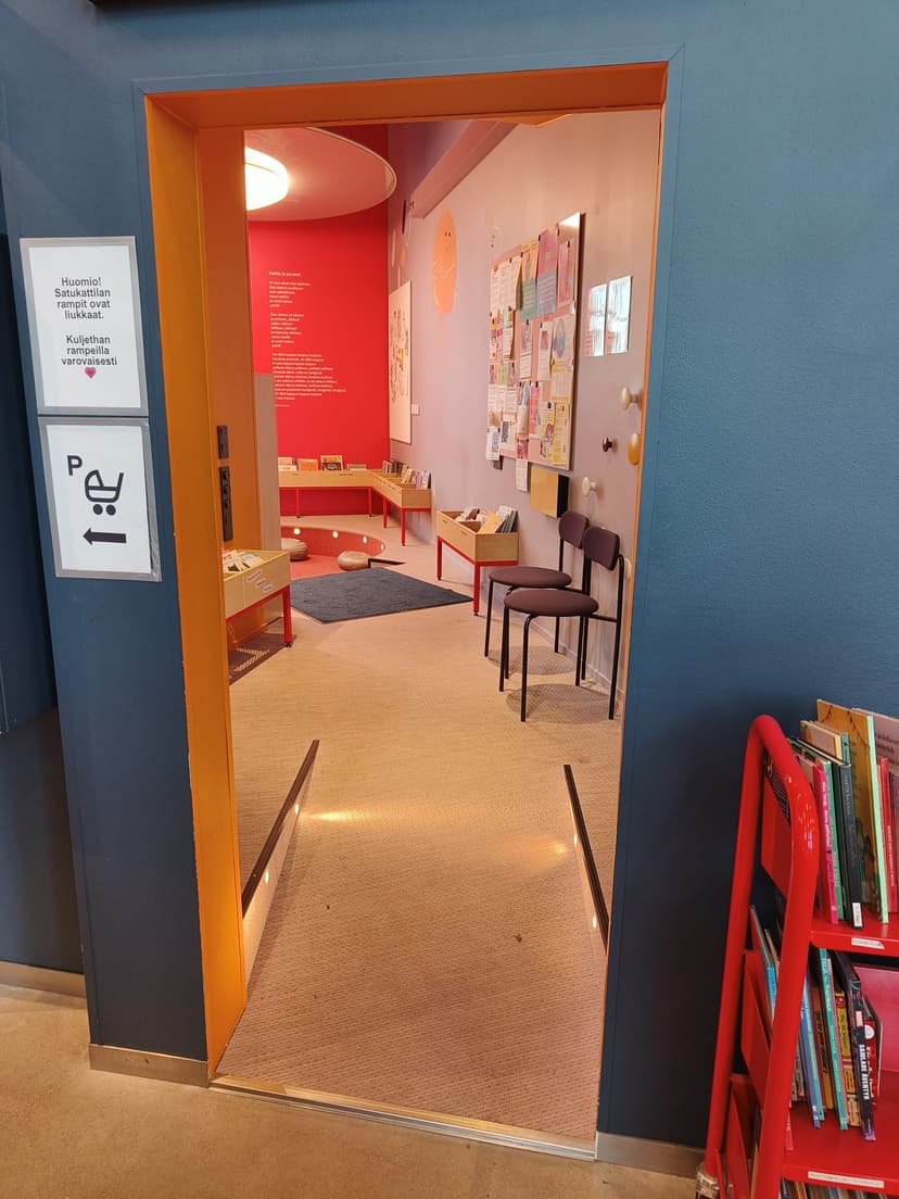 Hertsi kirjaston lattiaremontti - Image 1